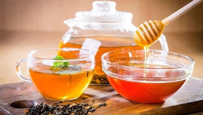 Honey medicinal tea kills parasites in the body