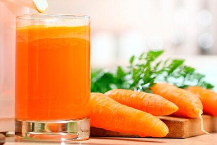 Carrot juice treats small worms