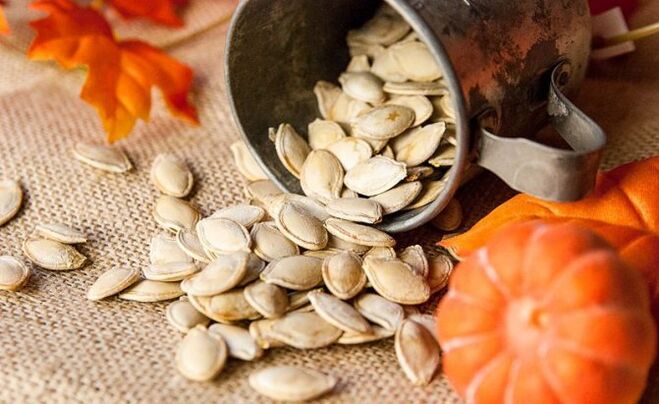 Pumpkin seeds to eliminate parasites